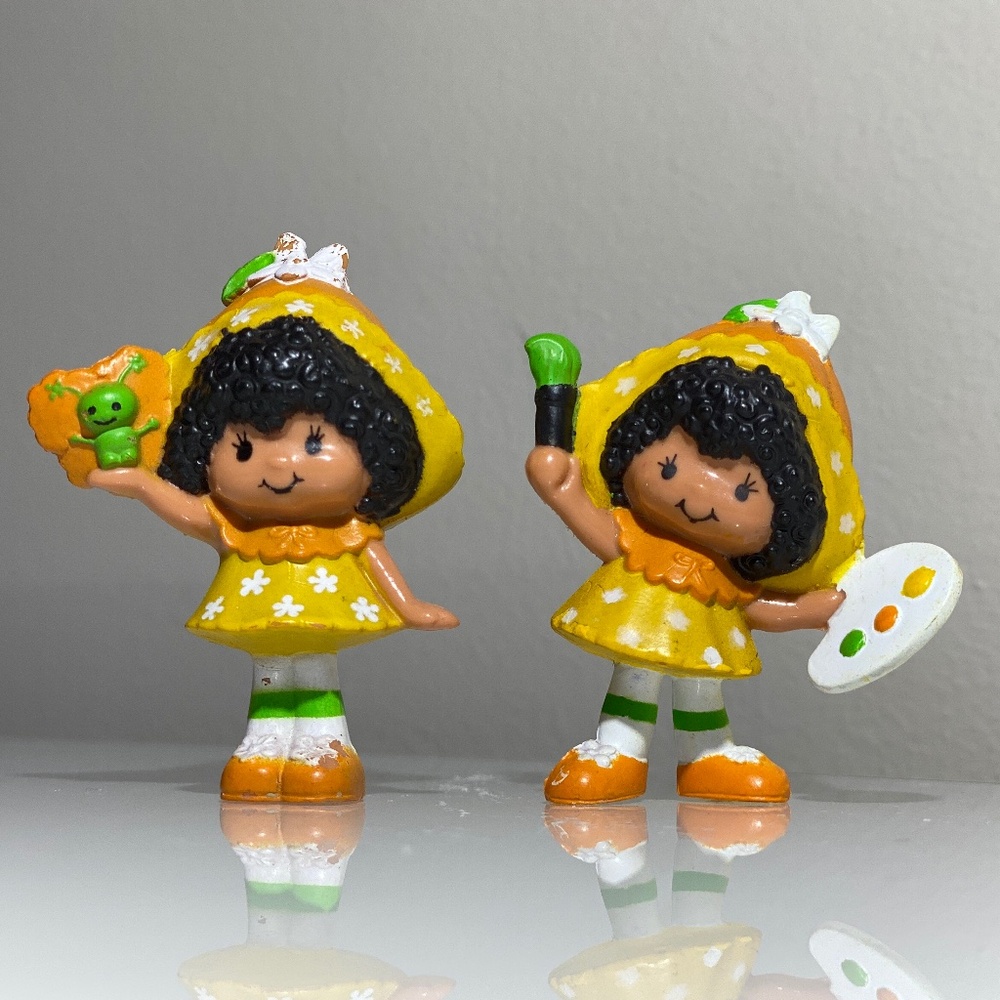 Vintage Strawberry Shortcake 'Orange Blossom' PVC Figurines - 1981